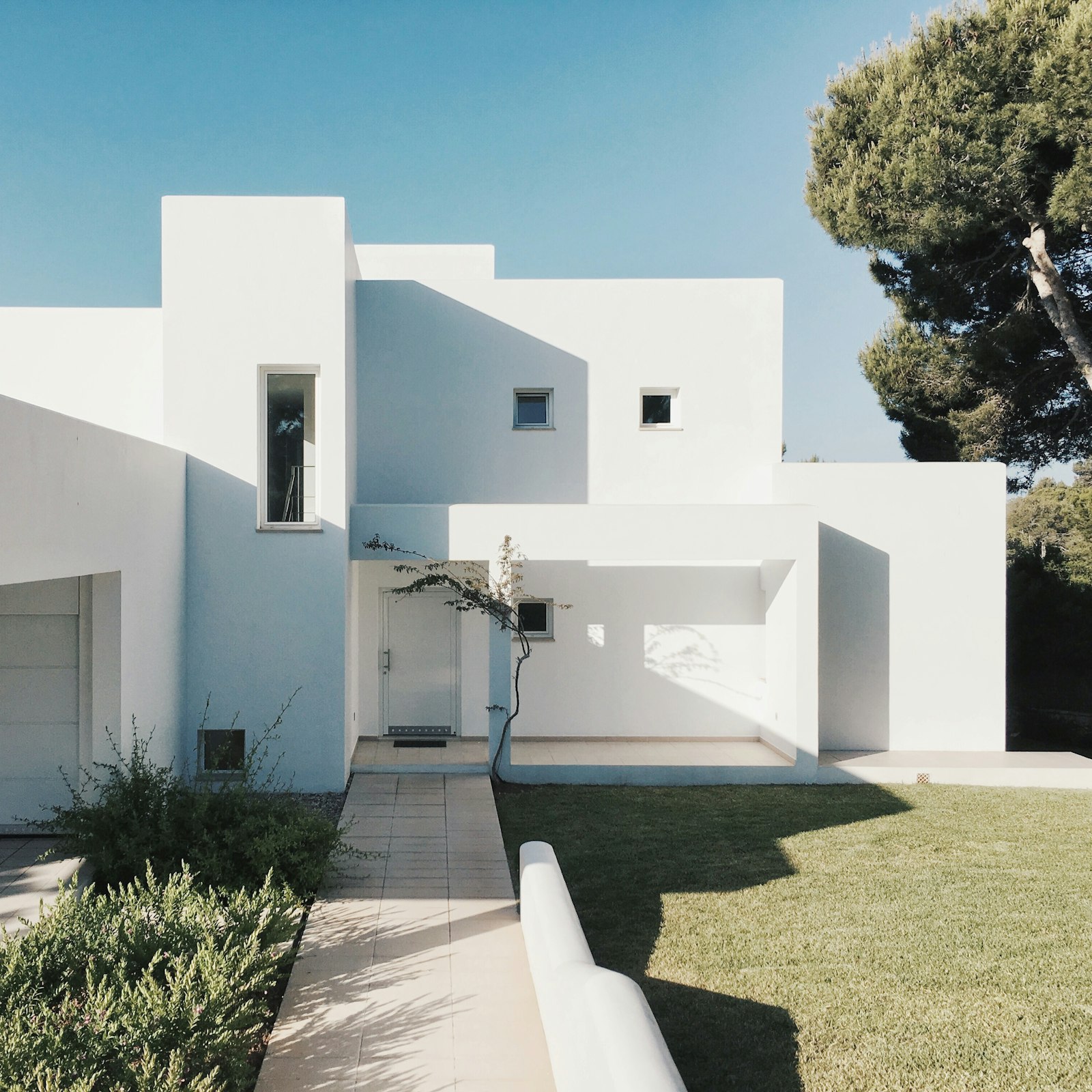 Clean modern home exterior after cleaning service